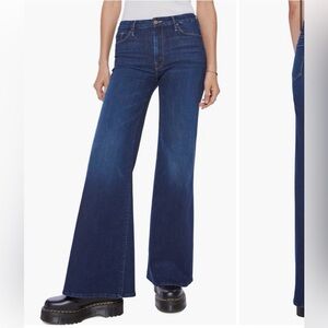 *MOTHER JEANS* Size 25 Hustler Roller Sneak jeans